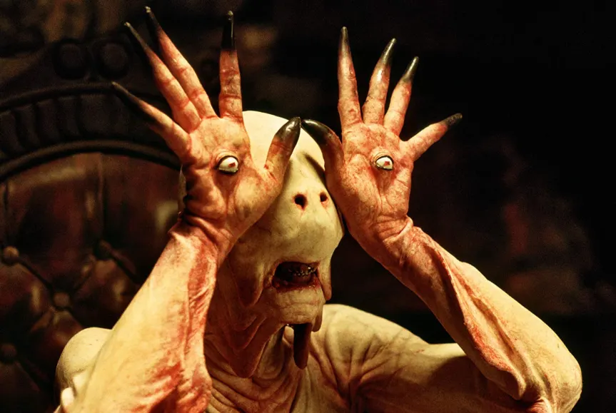 'Oğlunu Yiyen Satürn' Tablosu ve Pan'ın Labirenti Filmindeki Pale Man Arasındaki Ürkütücü Benzerlikler" Guillermo del Toro Panin Labirenti
