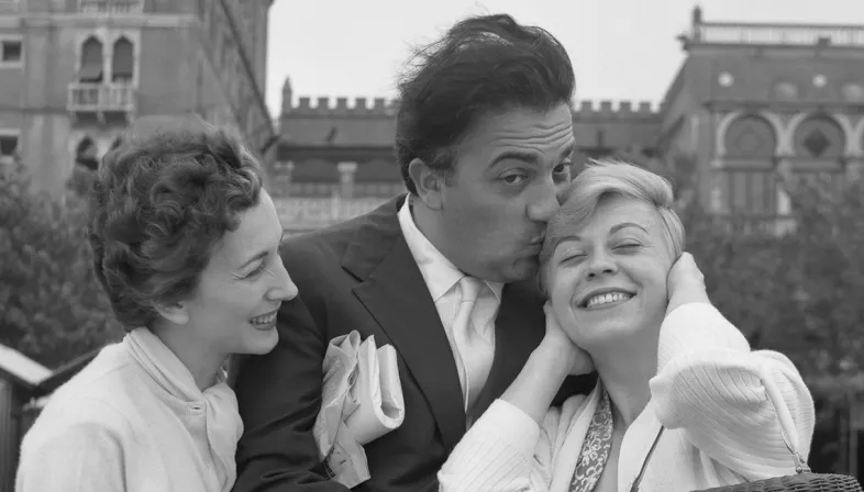 Federico Fellini: Çizgiden Perdeye Akan Bir Rüya federico fellini sinemasi