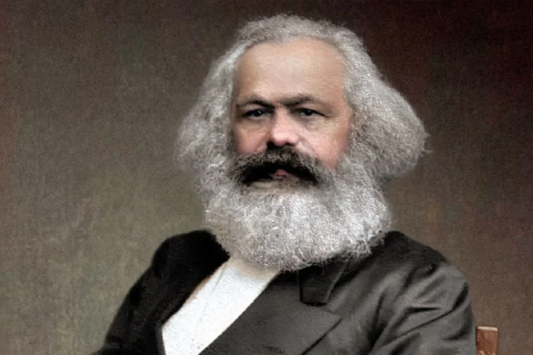 Karl Marx – Tarih, Emek, İdeoloji ve Diyalektiğin Eleştirisi