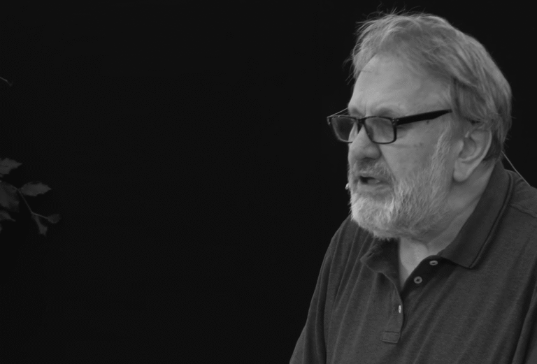 Ayna Evresi (Mirror Stage): Lacan’da Benlik İllüzyonu, Žižek’te İdeolojik Özdeşleşme zizek.siyah