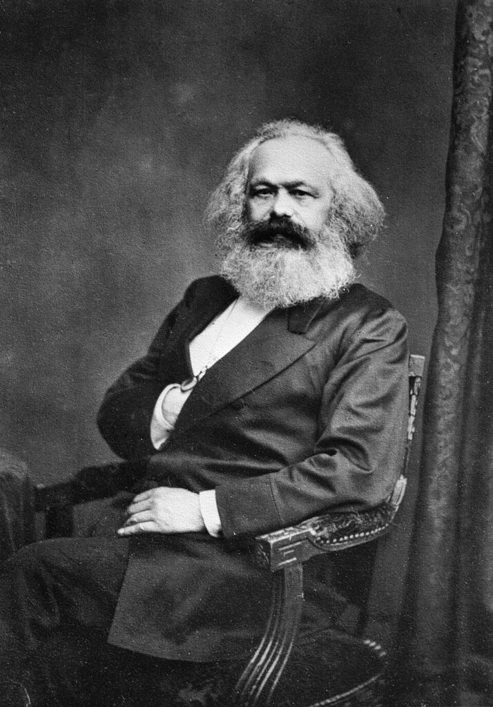 UNSPECIFIED - CIRCA 1865:  Karl Marx (1818-1883), philosopher and German politician.  (Photo by Roger Viollet Collection/Getty Images)
Kaynak: https://commons.wikimedia.org/