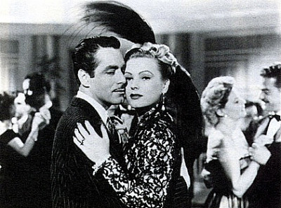 Matilde Landeta’nın Sokak Kadını (Trotacalles, 1951) filmi, patriyarkanın kadınları nasıl damgaladığını ve dışladığını anlatan feminist bir melodramdır. Meksika Altın Çağı Sineması’nda kadın bakışının öncü bir örneğidir.