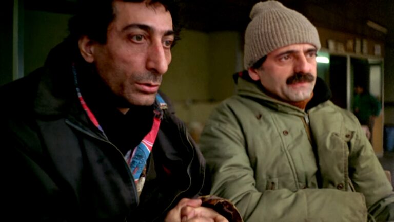 Tabutta Rövaşata / Somersault in a Coffin — Derviş Zaim (1996) tabutta rovasata filomythos